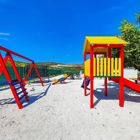 Olivia Villa Trogir