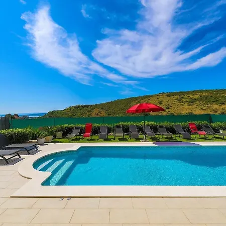 Olivia Villa Trogir