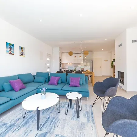 Olivia Τρογκίρ